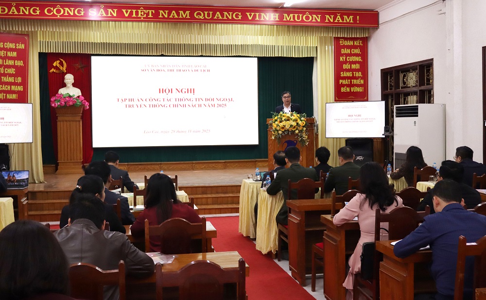 Hội nghị tập huấn